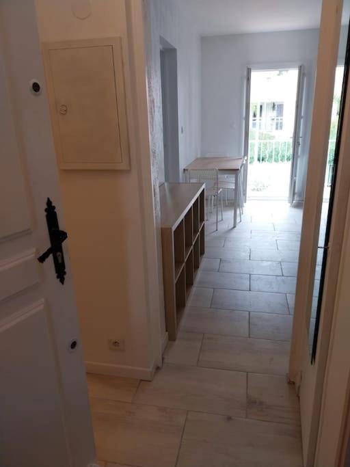 Appartement Port De Hyères Zewnętrze zdjęcie
