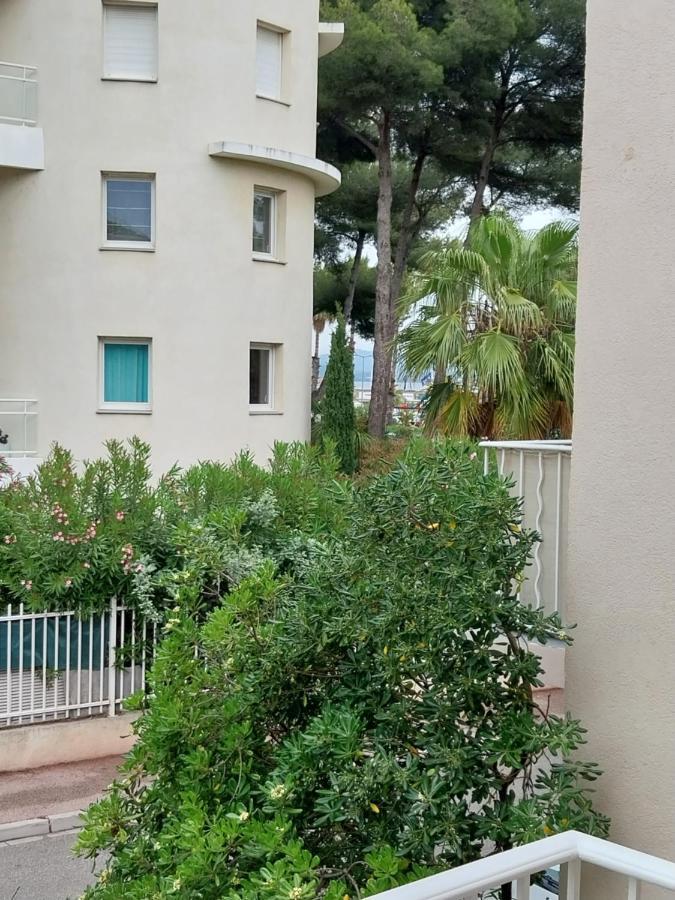 Appartement Port De Hyères Zewnętrze zdjęcie